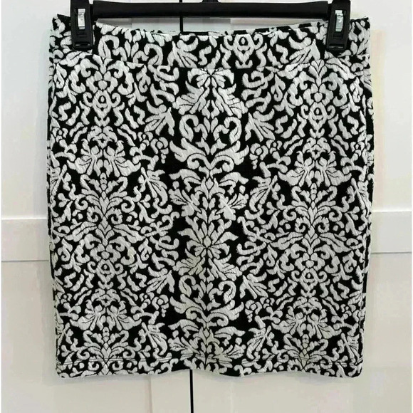 Ann Taylor LOFT Skirt Women’s Size M Black White Stretch - Picture 6 of 7